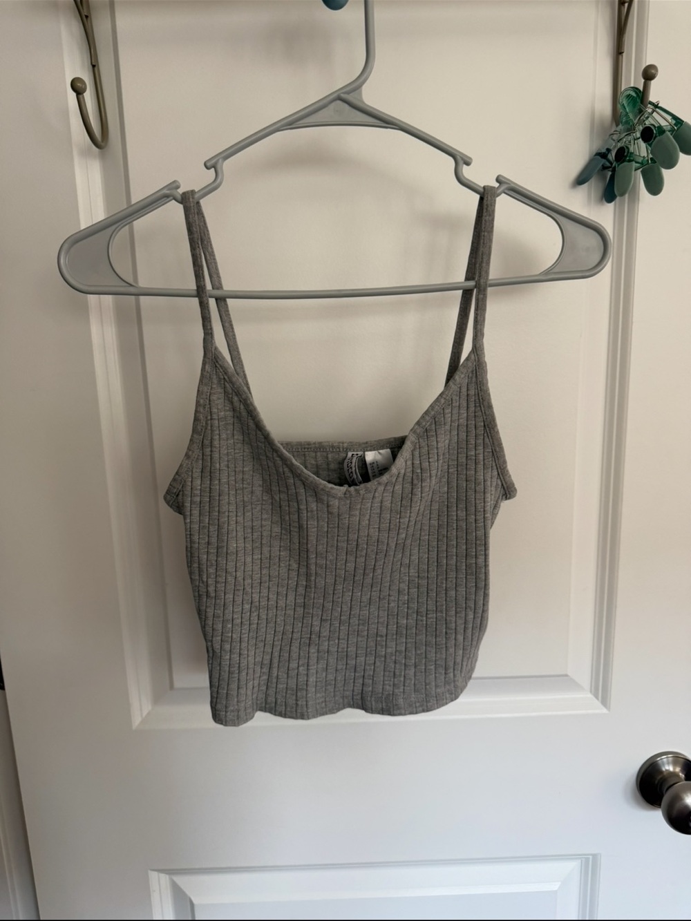 Divided Ribbed Spaghetti Strap Camisole - Gray